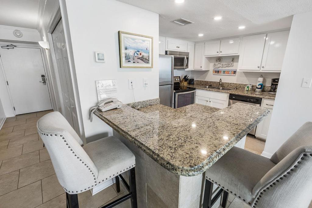 Island Winds East 408 By Albvr - Gorgeous Condo With Million Dollar Views In The Best Location On The Beach Gulf Shores Bagian luar foto